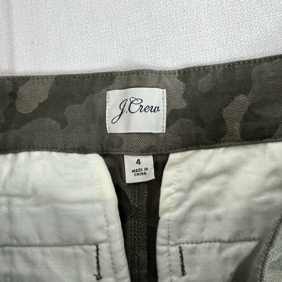 Camo Green Women's Shorts - Picture 5 of 10